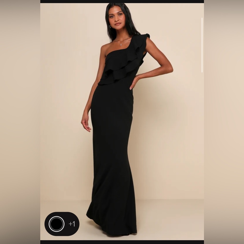Grand Beauty Black Ruffled One-Shoulder Mermaid Maxi Dress